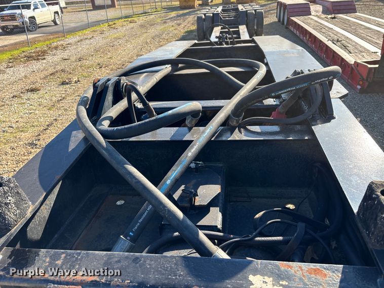 image for item DW7347 1991 Trail King lowboy equipment trailer