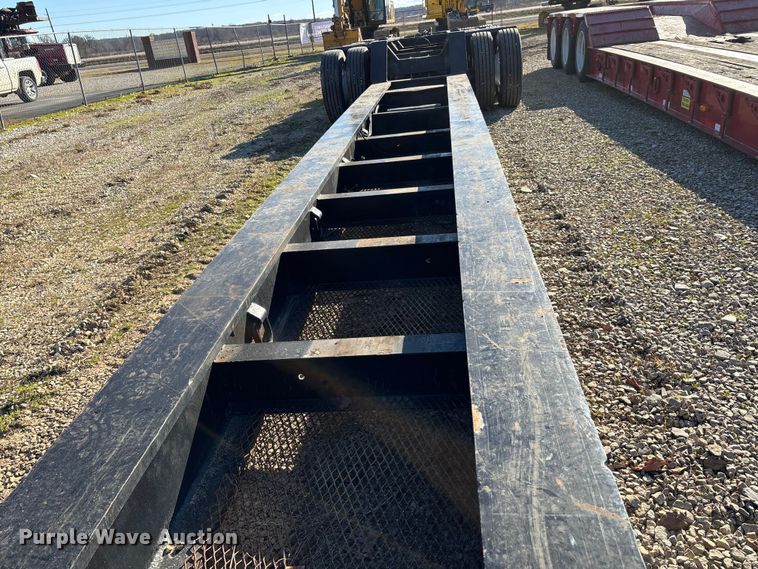 image for item DW7347 1991 Trail King lowboy equipment trailer