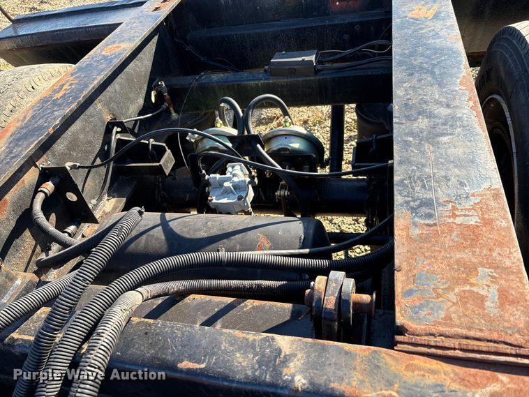 image for item DW7347 1991 Trail King lowboy equipment trailer