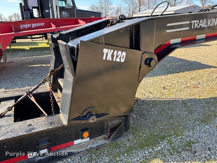 image for item DW7347 1991 Trail King lowboy equipment trailer