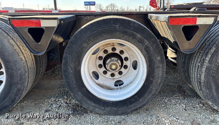 image for item DW7347 1991 Trail King lowboy equipment trailer