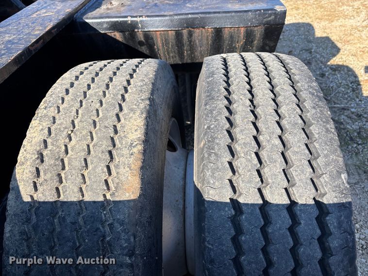 image for item DW7347 1991 Trail King lowboy equipment trailer