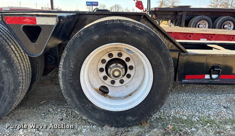 image for item DW7347 1991 Trail King lowboy equipment trailer