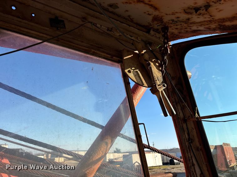 image for item DW7348 Northwestern MP21 crane