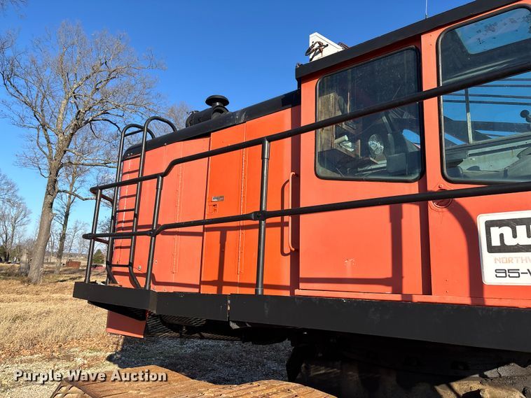 image for item DW7349 Northwest 95-WT crane