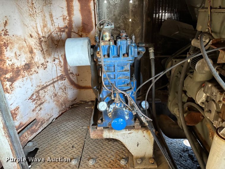 image for item DW7349 Northwest 95-WT crane