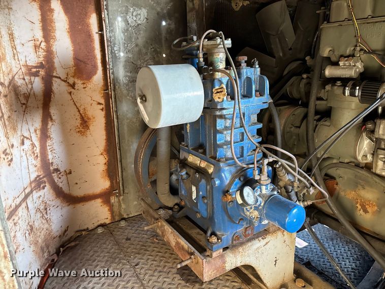 image for item DW7349 Northwest 95-WT crane