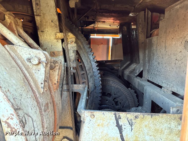 image for item DW7349 Northwest 95-WT crane