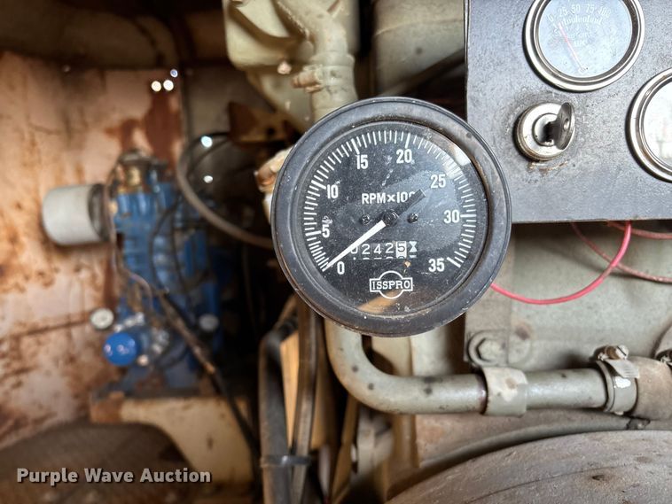 image for item DW7349 Northwest 95-WT crane