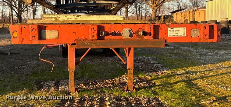 image for item DW7350 1970 Transcraft TH 40 flatbed trailer