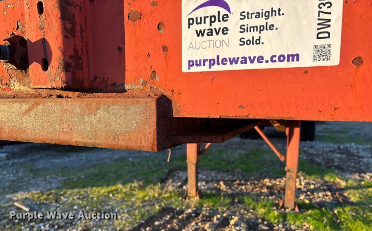 image for item DW7350 1970 Transcraft TH 40 flatbed trailer