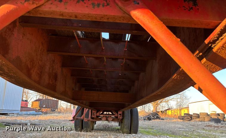 image for item DW7350 1970 Transcraft TH 40 flatbed trailer