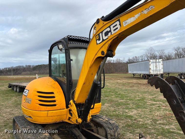 image for item DW7351 2011 JCB 8040ZTS mini excavator