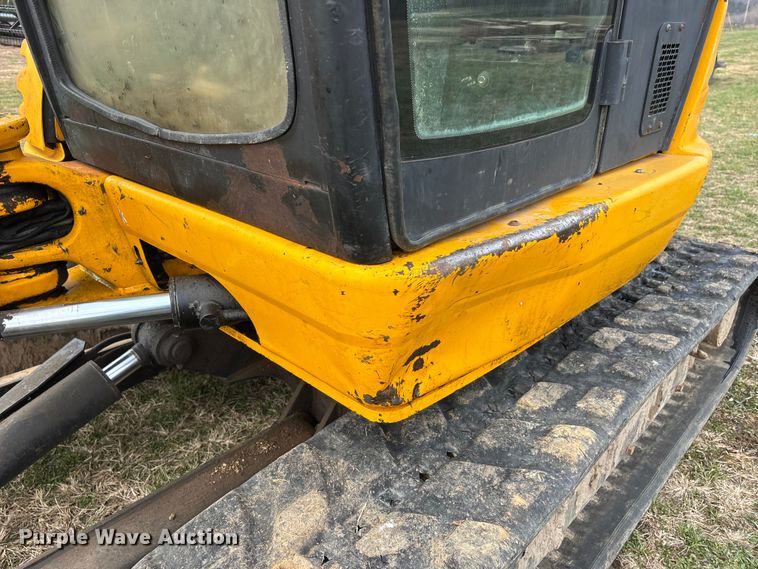 image for item DW7351 2011 JCB 8040ZTS mini excavator