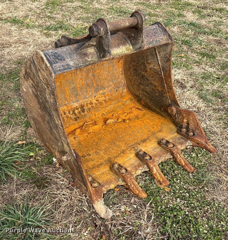 image for item DW7351 2011 JCB 8040ZTS mini excavator