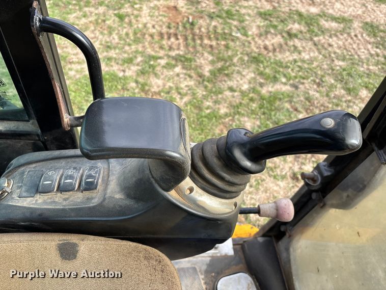 image for item DW7351 2011 JCB 8040ZTS mini excavator