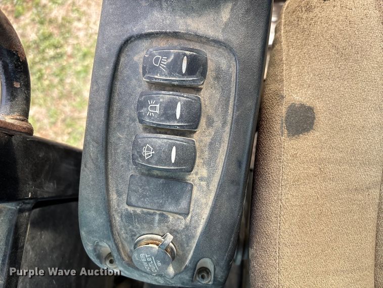 image for item DW7351 2011 JCB 8040ZTS mini excavator