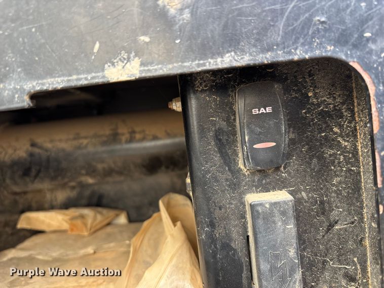 image for item DW7351 2011 JCB 8040ZTS mini excavator