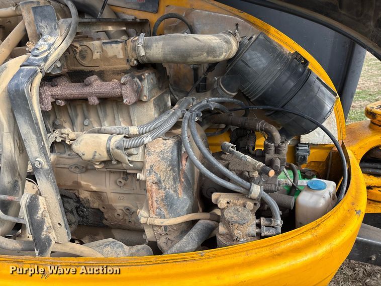 image for item DW7351 2011 JCB 8040ZTS mini excavator