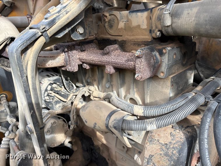 image for item DW7351 2011 JCB 8040ZTS mini excavator