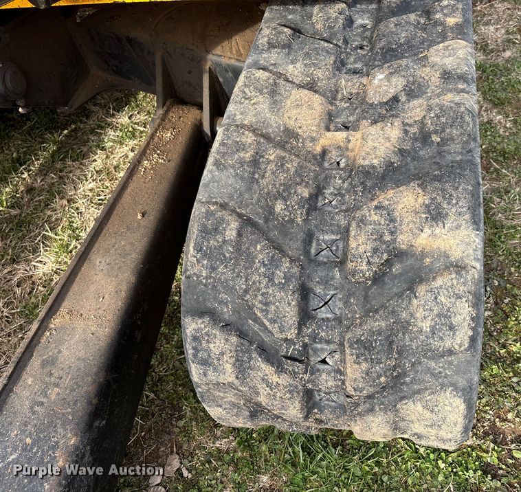 image for item DW7351 2011 JCB 8040ZTS mini excavator