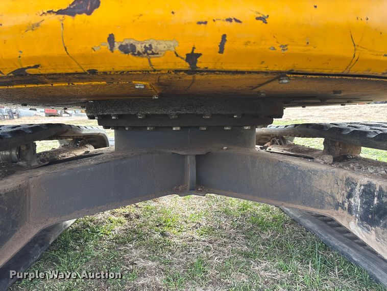 image for item DW7351 2011 JCB 8040ZTS mini excavator