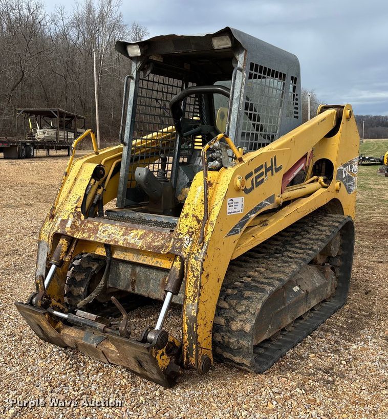 image for item DW7352 2009 Gehl CTL 75 Turbo tracked skid steer loader