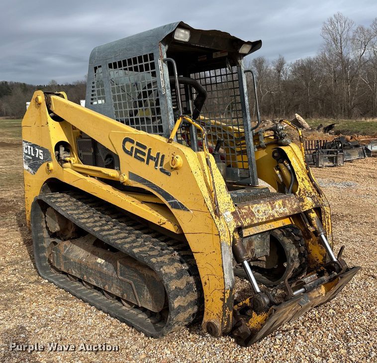 image for item DW7352 2009 Gehl CTL 75 Turbo tracked skid steer loader