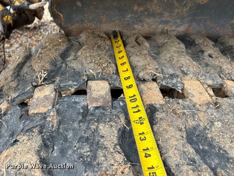 image for item DW7352 2009 Gehl CTL 75 Turbo tracked skid steer loader