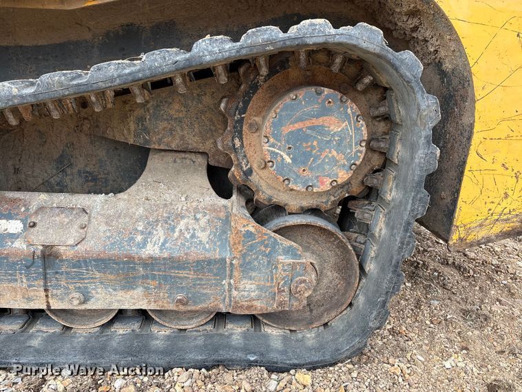 image for item DW7352 2009 Gehl CTL 75 Turbo tracked skid steer loader