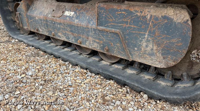 image for item DW7352 2009 Gehl CTL 75 Turbo tracked skid steer loader