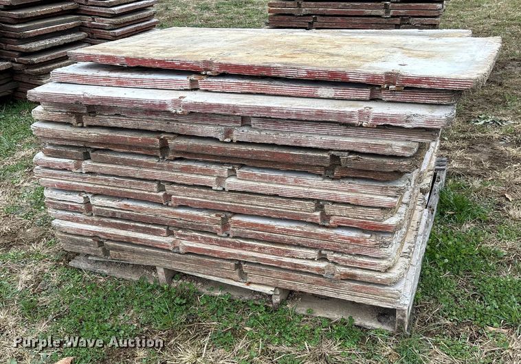 image for item DW7356 Concrete forms