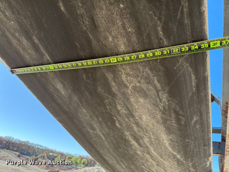 image for item DX5909 Amp conveyor