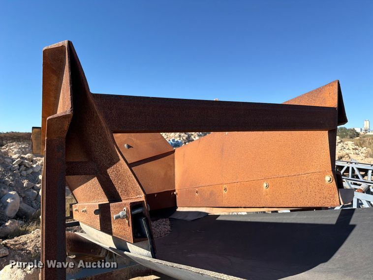 image for item DX5909 Amp conveyor