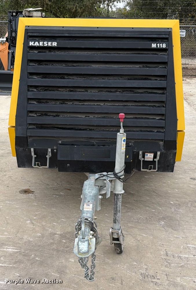 image for item DX5914 2022 Kaeser M118 air compressor