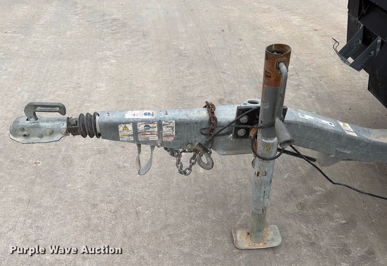 image for item DX5915 2022 Kaeser M118 air compressor