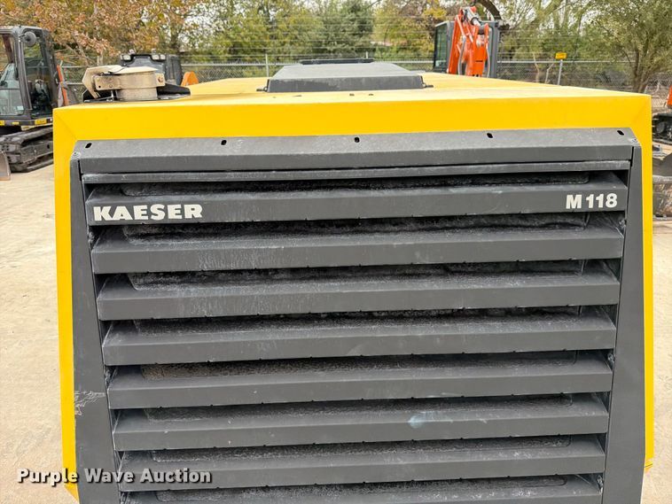 image for item DX5915 2022 Kaeser M118 air compressor
