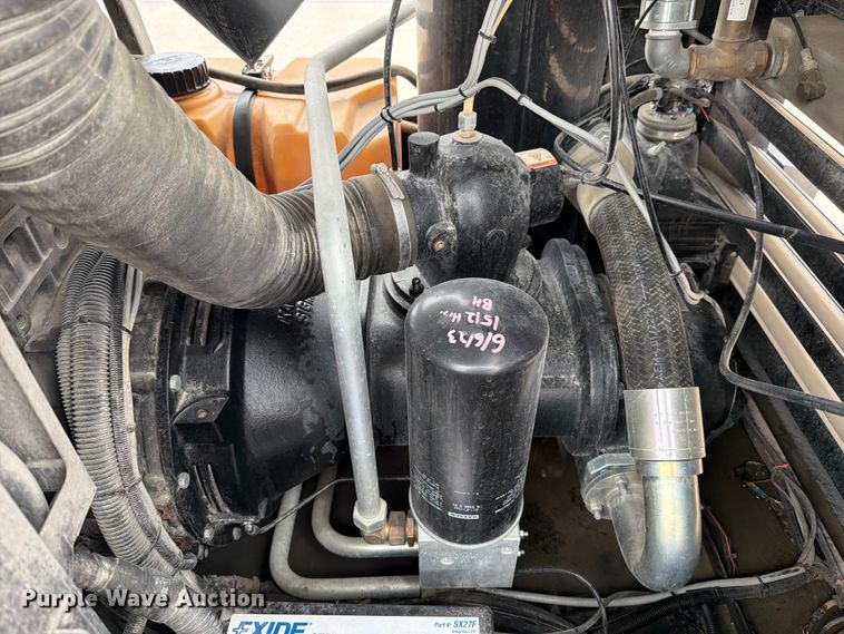 image for item DX5915 2022 Kaeser M118 air compressor