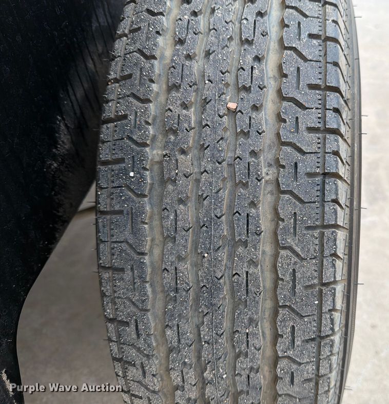 image for item DX5915 2022 Kaeser M118 air compressor