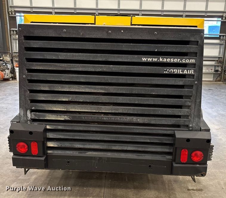 image for item DX5916 2015 Kaeser M114 air compressor