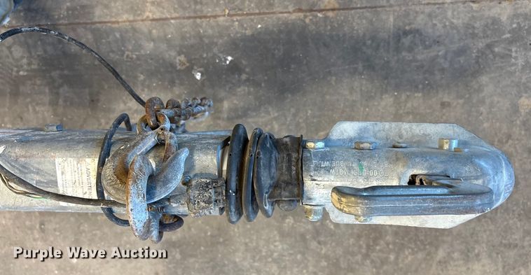 image for item DX5916 2015 Kaeser M114 air compressor