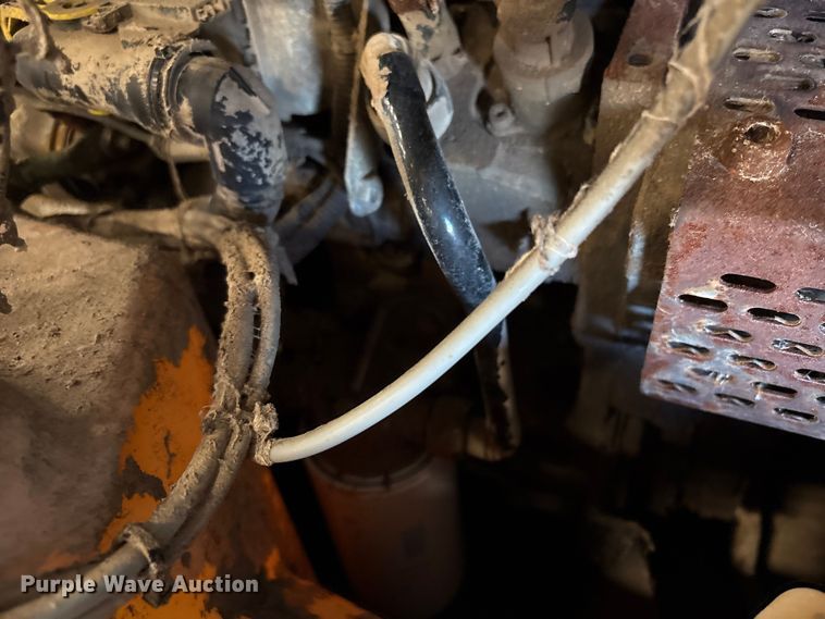 image for item DX5916 2015 Kaeser M114 air compressor