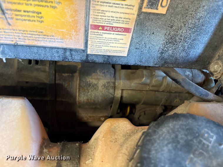 image for item DX5916 2015 Kaeser M114 air compressor