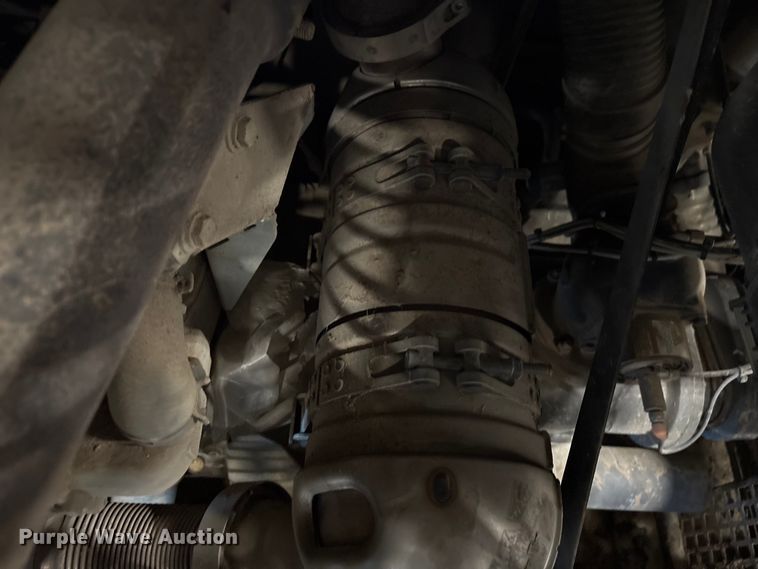 image for item DX5916 2015 Kaeser M114 air compressor