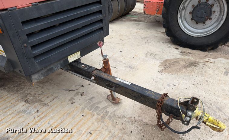 image for item DX5917 2016 Atlas Copco CPS 185 air compressor