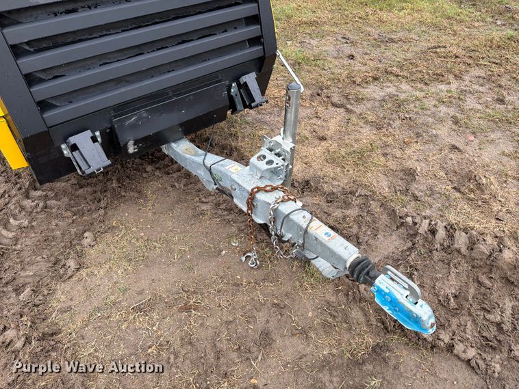 image for item DX5920 2022 Kaeser M118 air compressor