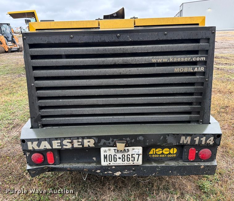 image for item DX5921 2015 Kaeser M114 air compressor