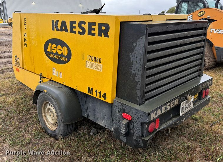 image for item DX5921 2015 Kaeser M114 air compressor
