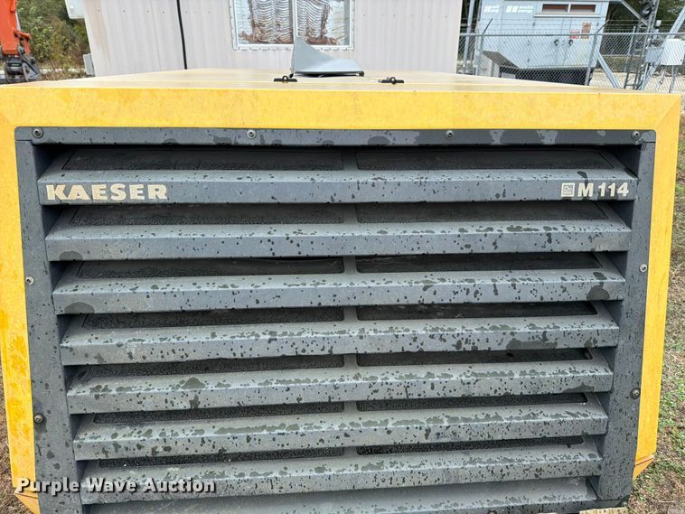image for item DX5921 2015 Kaeser M114 air compressor