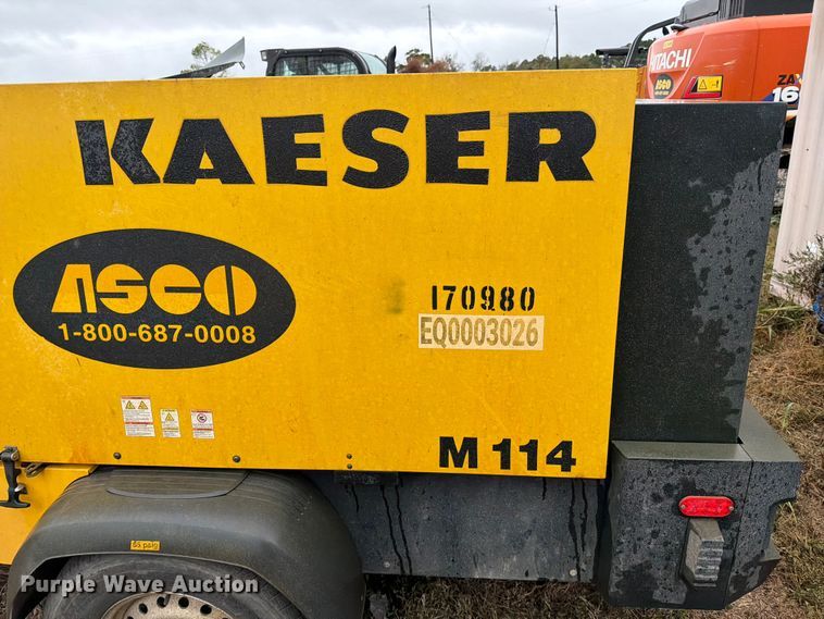image for item DX5921 2015 Kaeser M114 air compressor